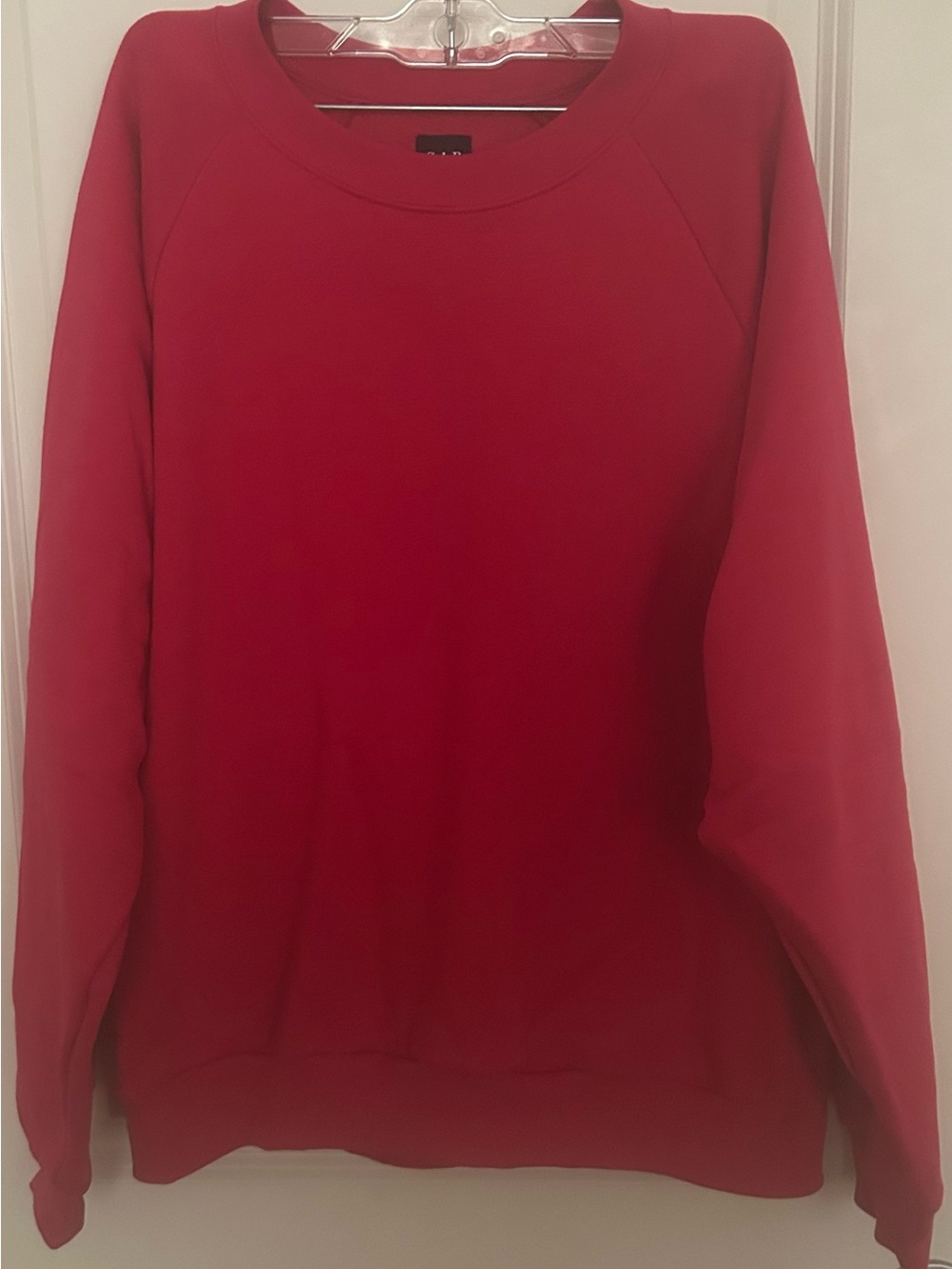 GAP Pomegranate Pink Crewneck Sweatshirt - Picture 2 of 4